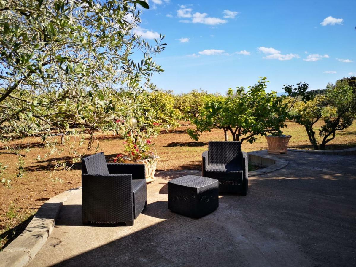 Residenza Rosa Maria Country House Orosei Exterior foto